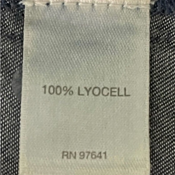 凸
J. Jill Women Shirt Size M Lightweight Chambray Tunic Long Sleeve Button Down - Picture 5 of 10